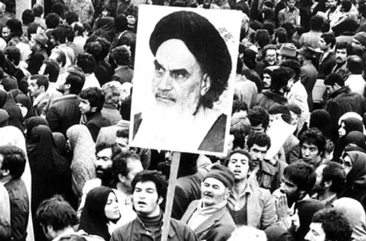 سند: کانادا چهار روز پس از پیروزی انقلاب ۱۹۷۹ حکومت جدید ایران را به رسمیت شناخت